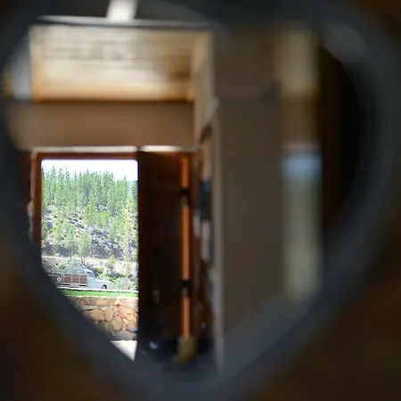 Vakantiehuis Refugio Do Raposo/casa Vega Montes da Senhora