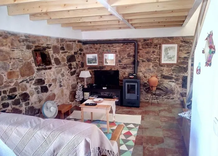 Hébergement de vacances Refugio Do Raposo/casa Vega Montes da Senhora